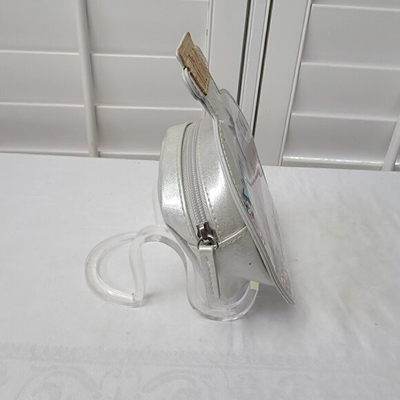 Faith Trust and Pixie Dust - Adorable Disney Cosmetic Case - Picture 5 of 10